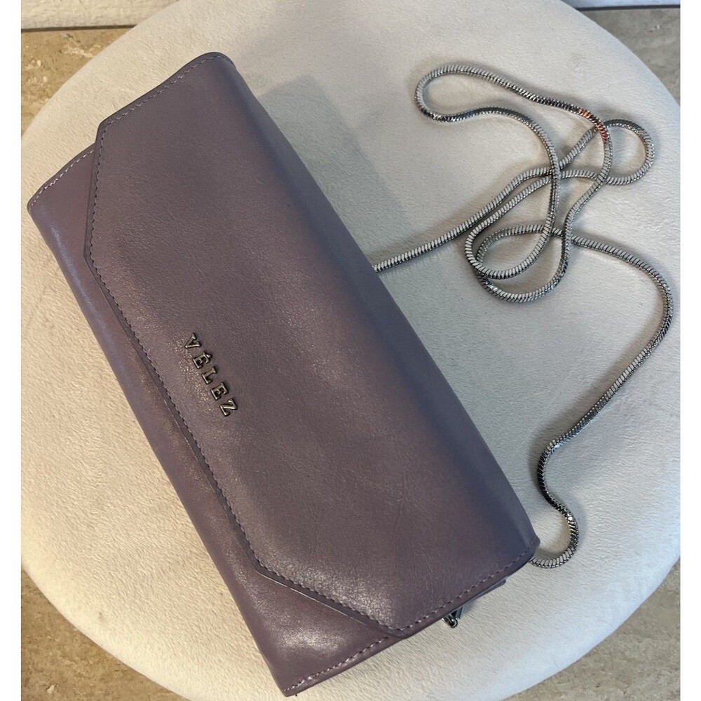 Vélez Lavender Purple Artisan Leather Clutch Wallet With Crossbody Chain